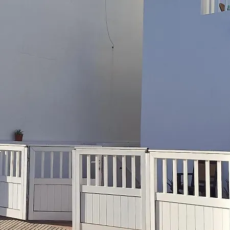 Daire Acogedor Miniestudio En Playa Honda (Lanzarote)